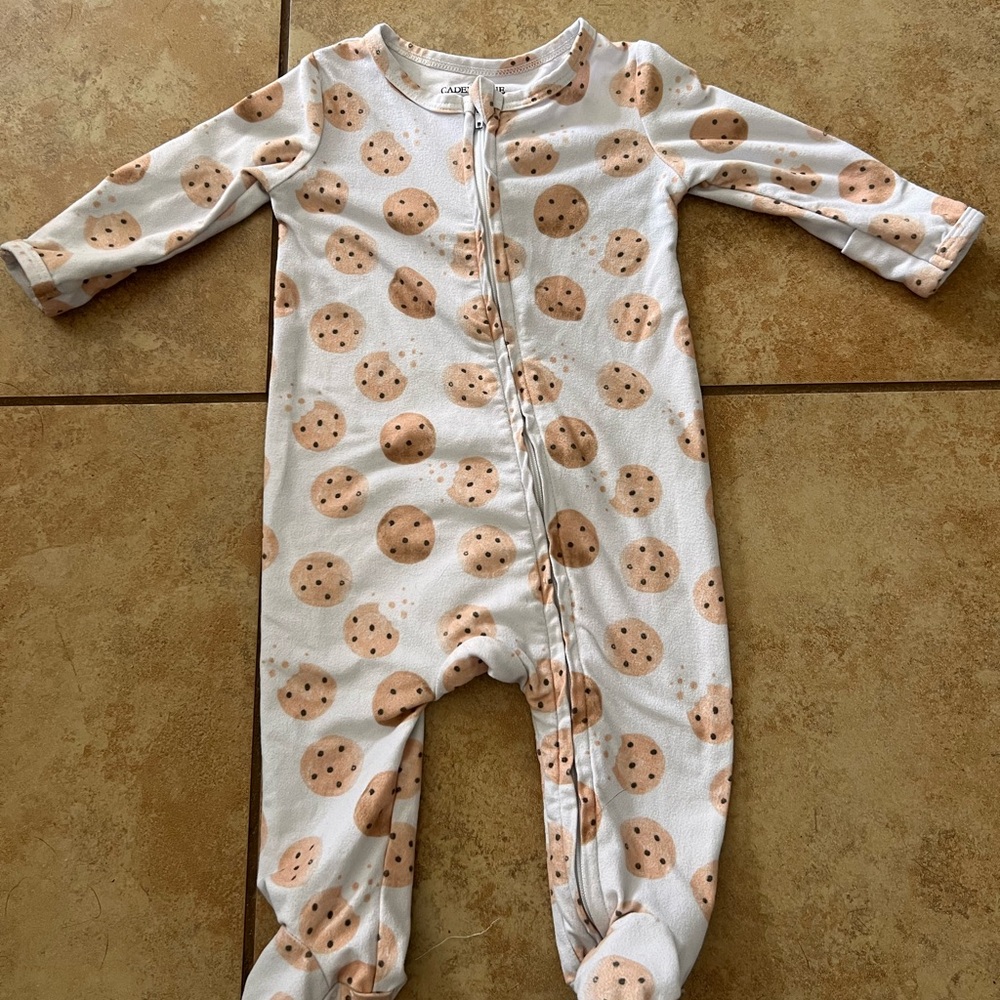 Caden Lane White Pajamas with Tan Cookie Print
